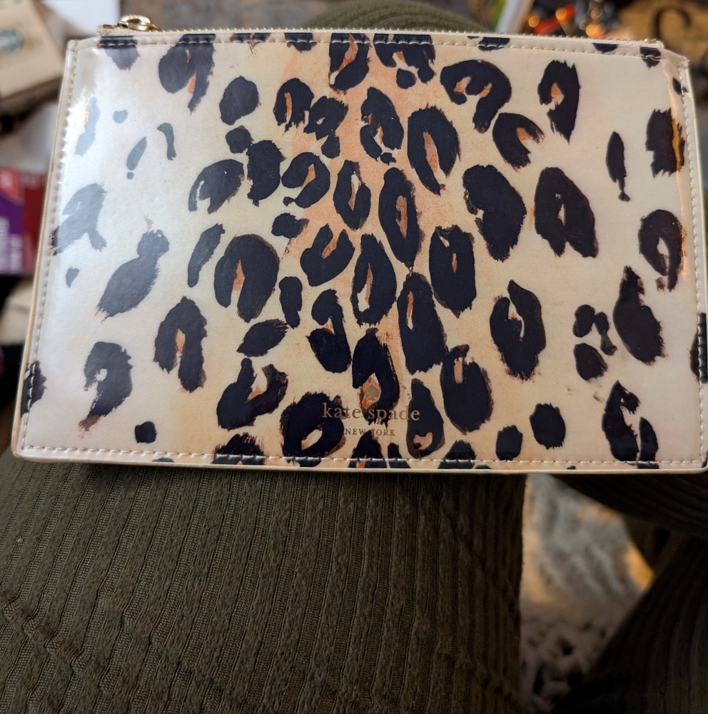 Kate Spade Zipper Pouch - Picture 3 of 5